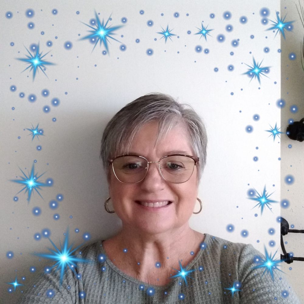 Meet your Posher, Janet